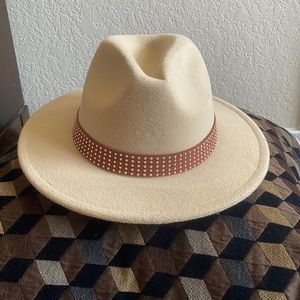 Boho brown hat